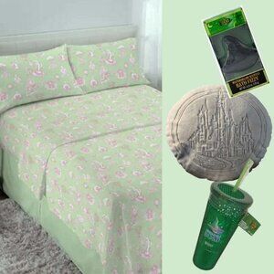 Wicked: For Good Bedding Bundle – New! Rare Faux Fur Pillow, Tumbler & Bath Fizz